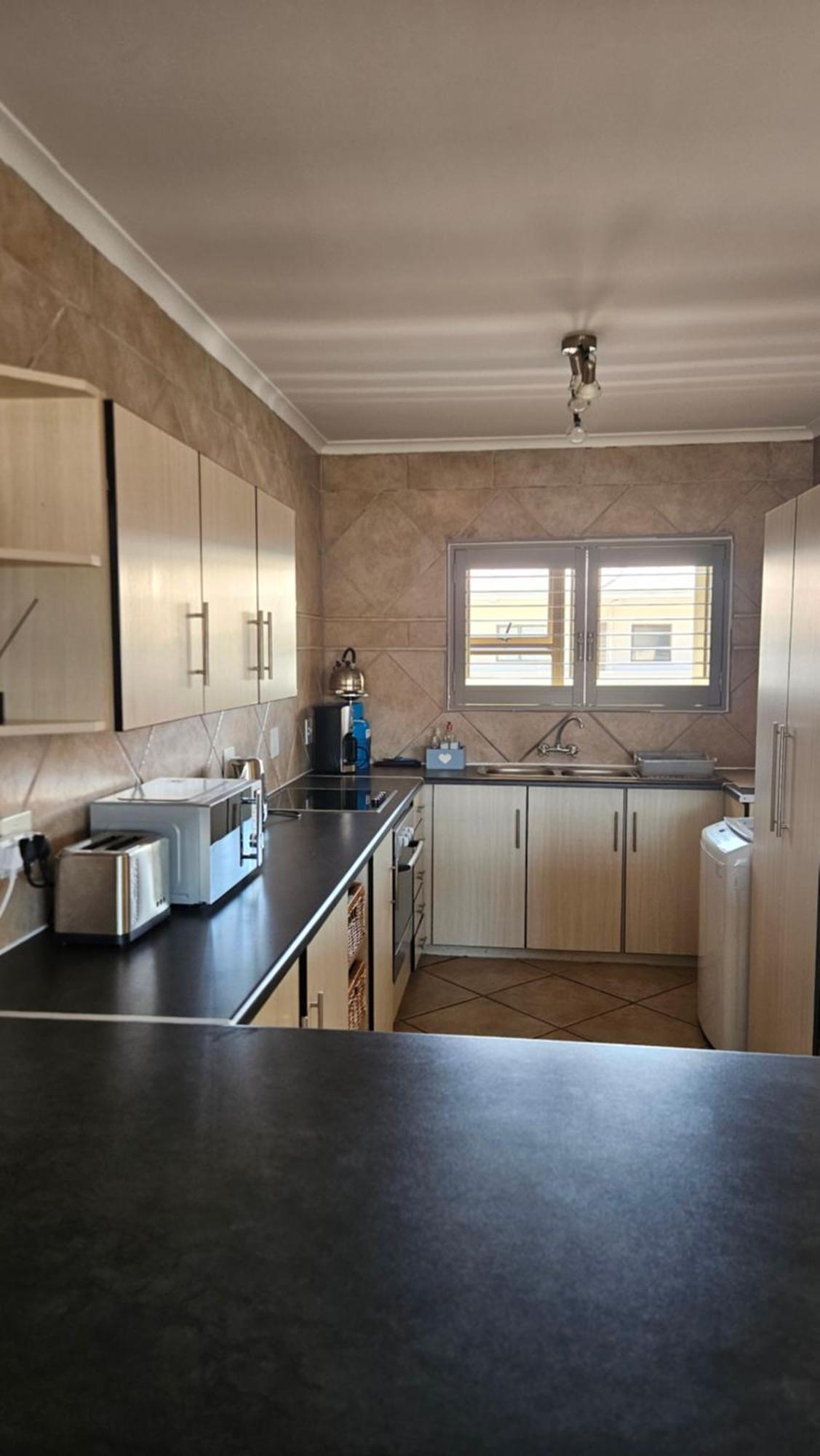 Madriko 36 Cozy Self Catering 2 Bedroom Apartment ลางเงอบาน ภายนอก รูปภาพ